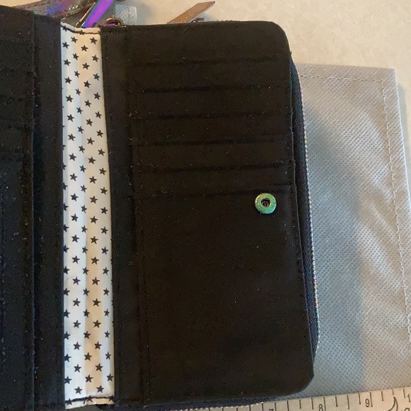 💀Previously loved Skull Clutch Wallet ☠️ - Picture 6 of 11